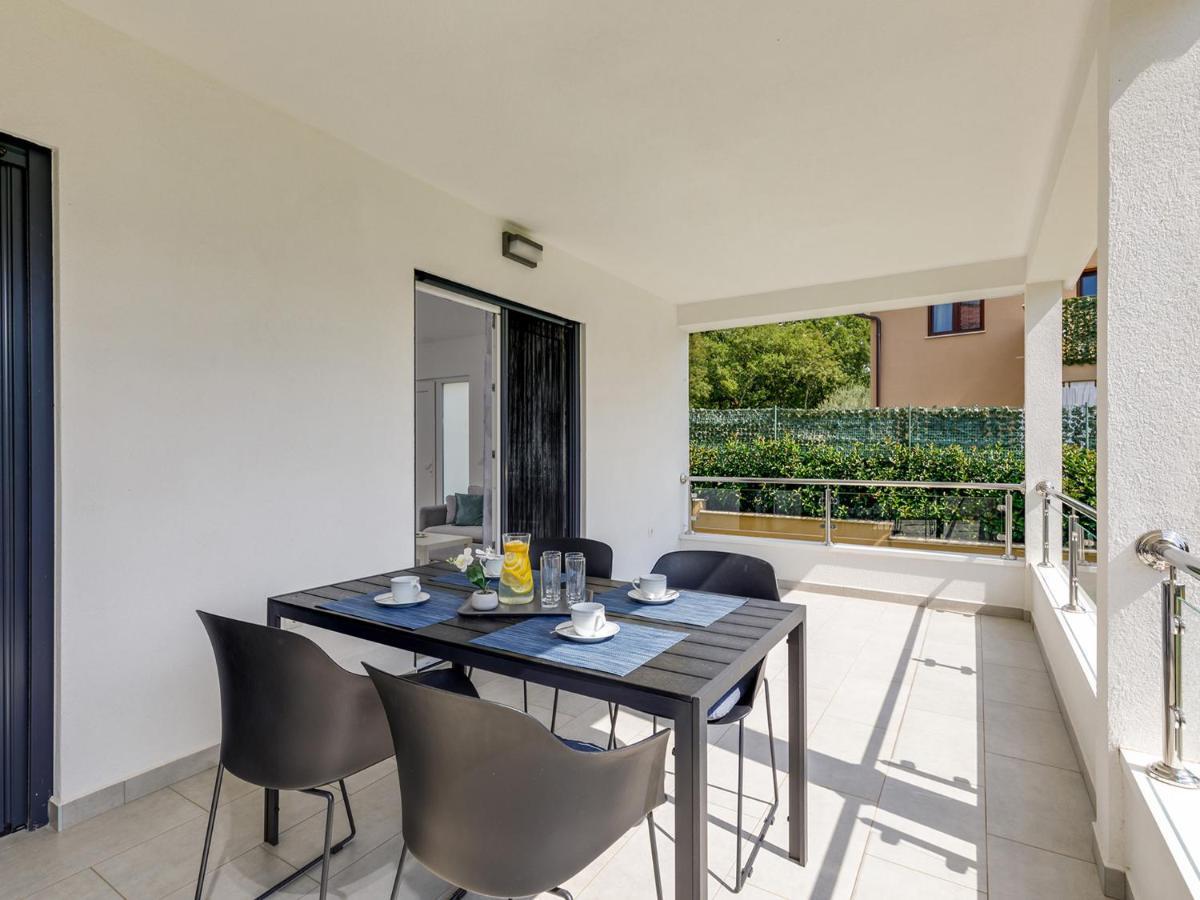 Apartment Aria Porec Esterno foto